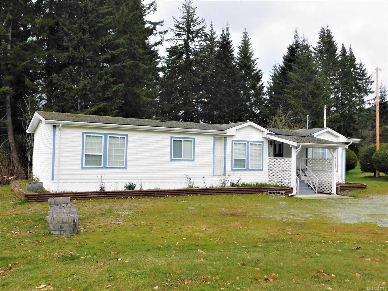 2535 Old Nanaimo Hwy - Photo 1