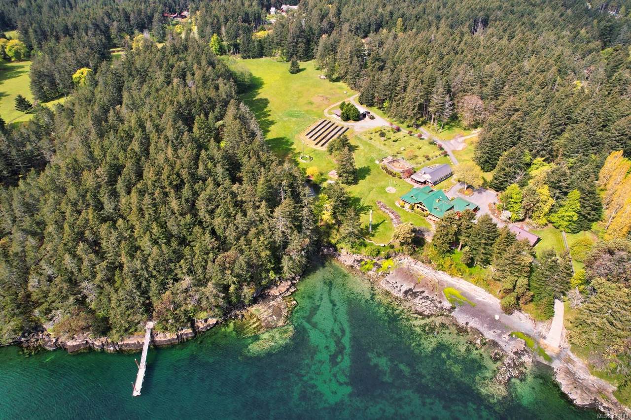 3223 Coast Rd - Photo 1