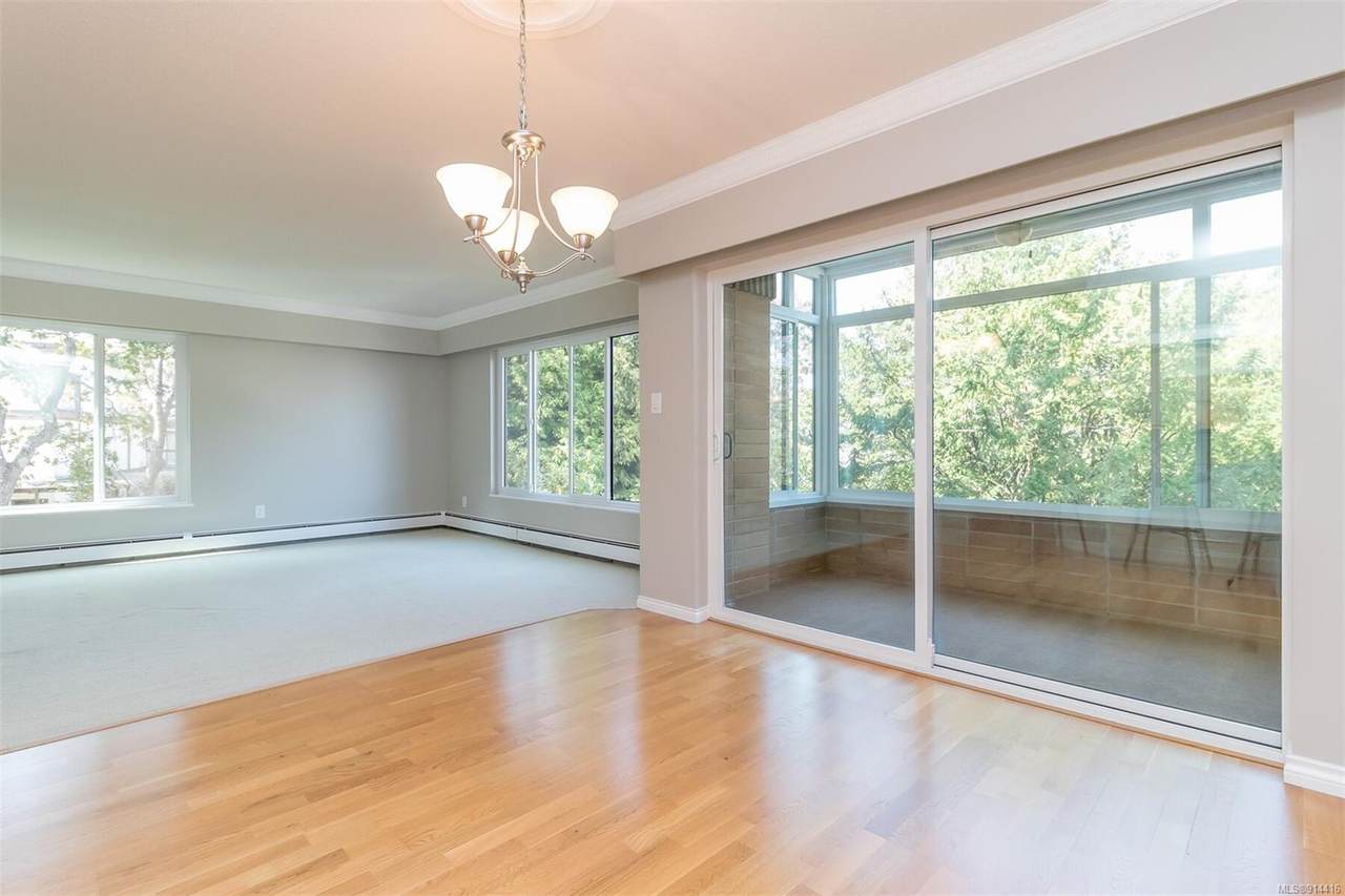 2930 Cook St - Photo 1