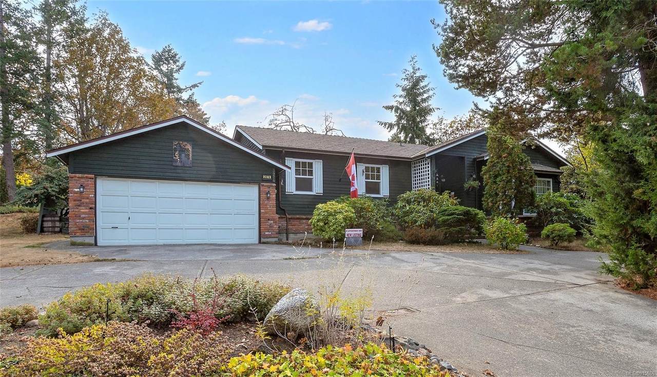 3974 Hopkins Dr - Photo 1