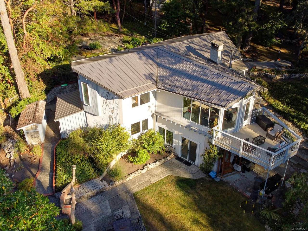 8410 Alec Rd - Photo 1
