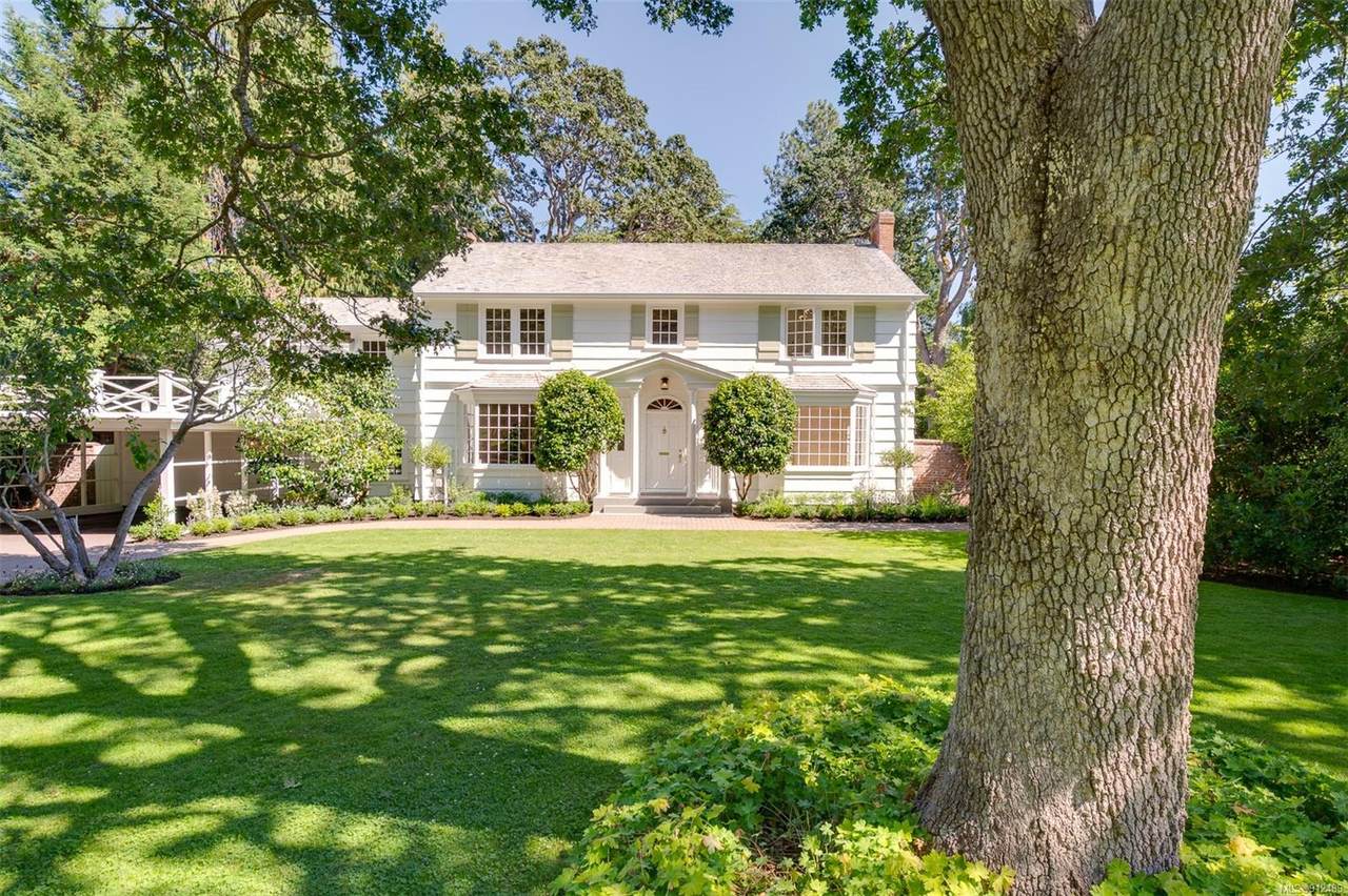 3275 Uplands Rd - Photo 1