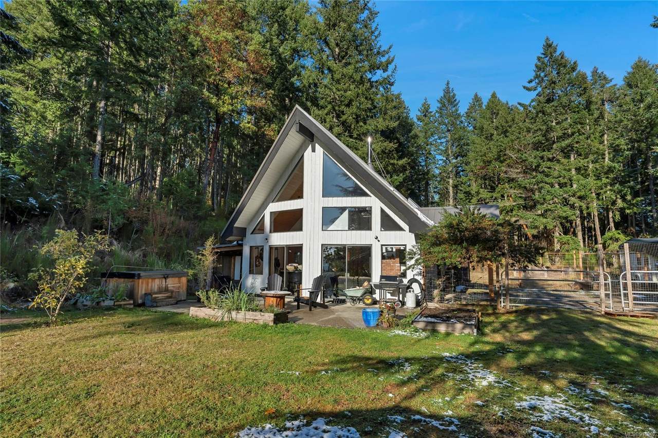 227 Cormorant Cres - Photo 1