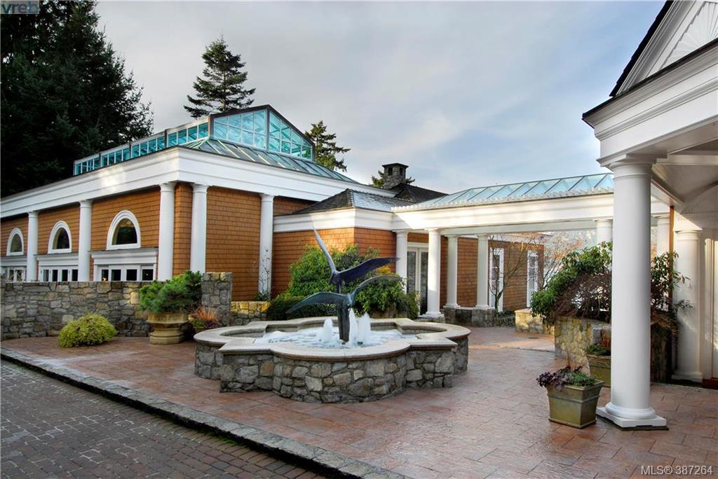 668 Lands End Rd - Photo 1