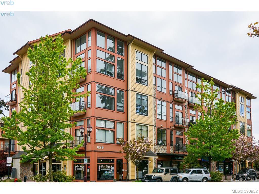 829 Goldstream Ave - Photo 1