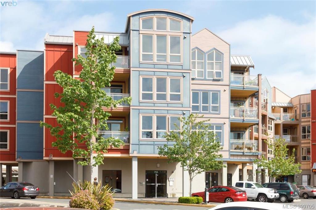 755 Goldstream Ave - Photo 1