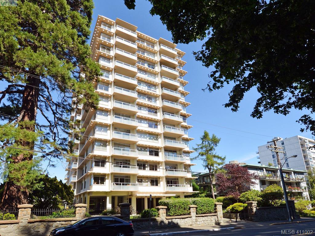 250 Douglas St - Photo 1