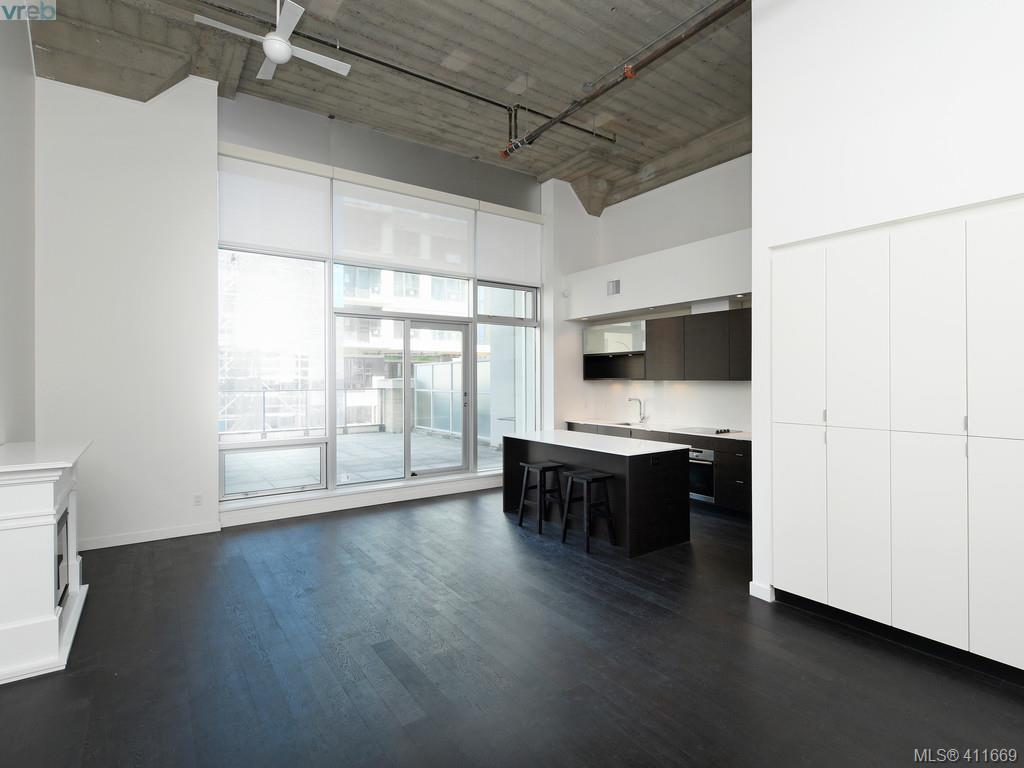 770 Fisgard St - Photo 1