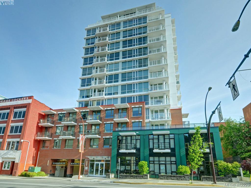 834 Johnson St - Photo 1