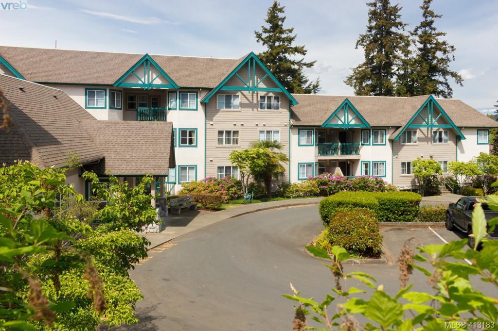 290 Island Hwy - Photo 1
