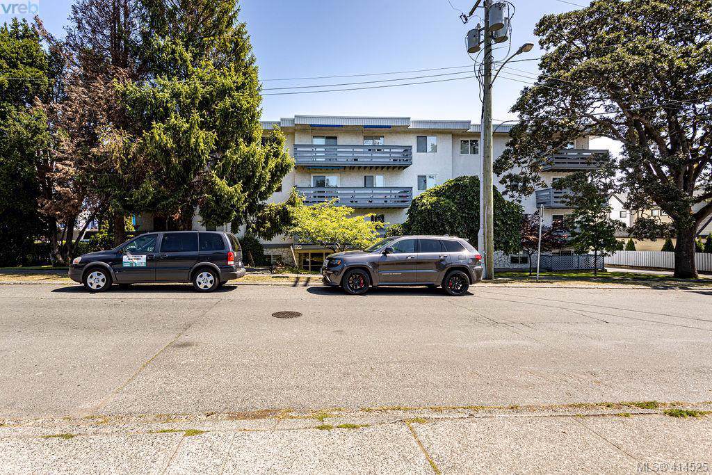 859 Carrie St - Photo 1