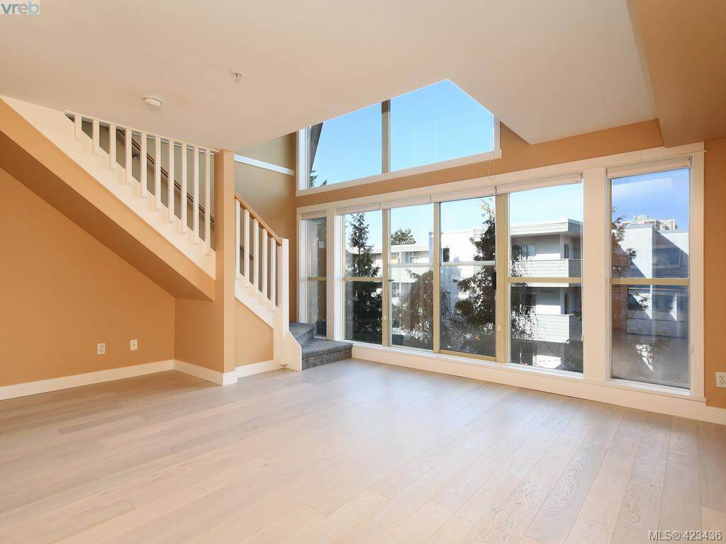 1155 Yates St - Photo 1
