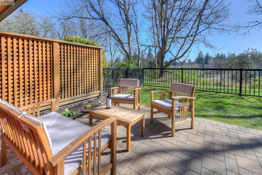 2850 Aldwynd Rd - Photo 1