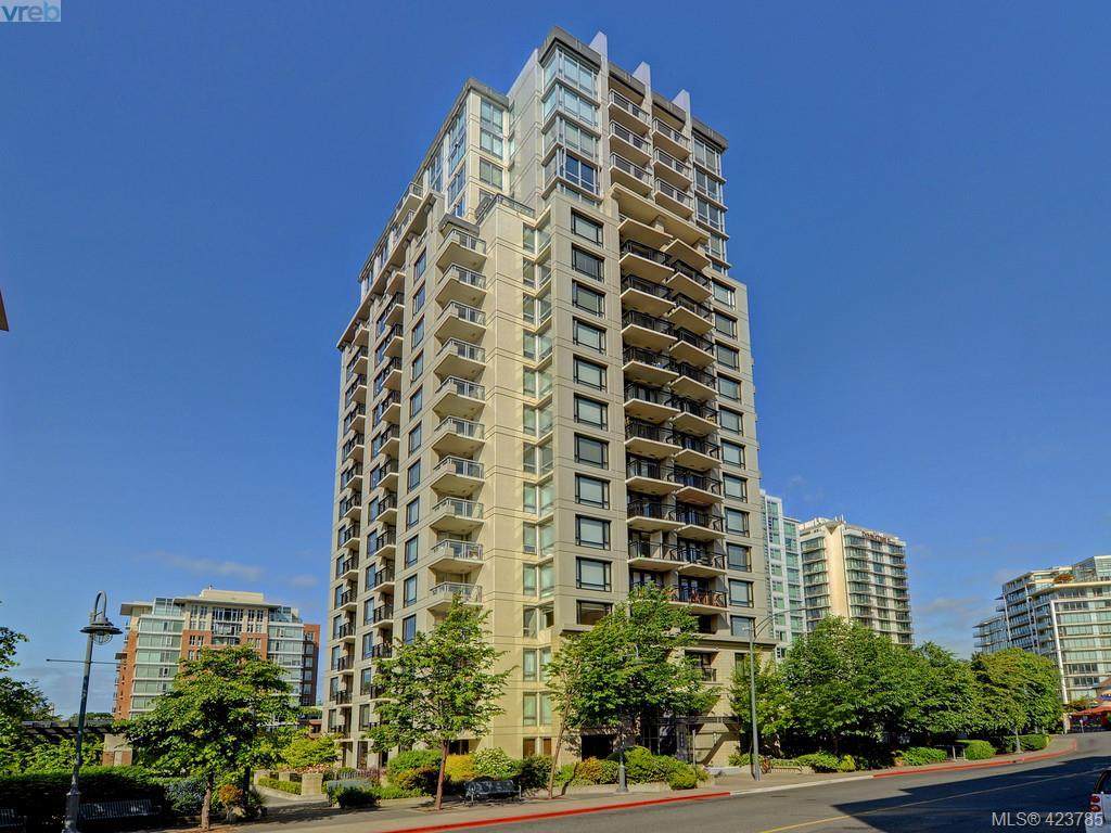751 Fairfield Rd - Photo 1