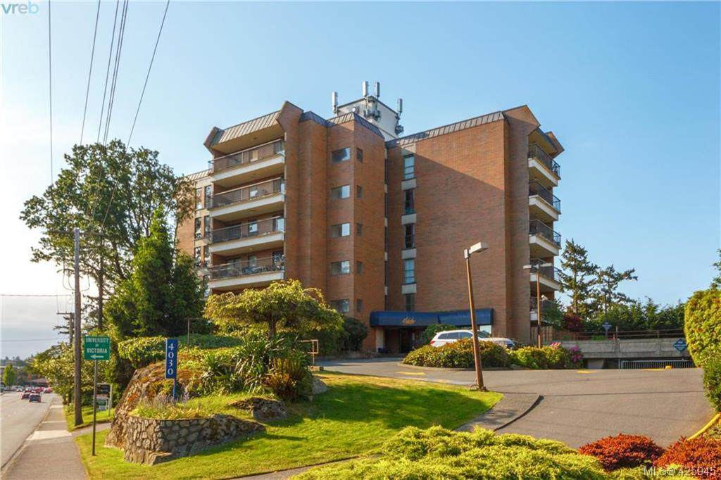 4030 Quadra St - Photo 1