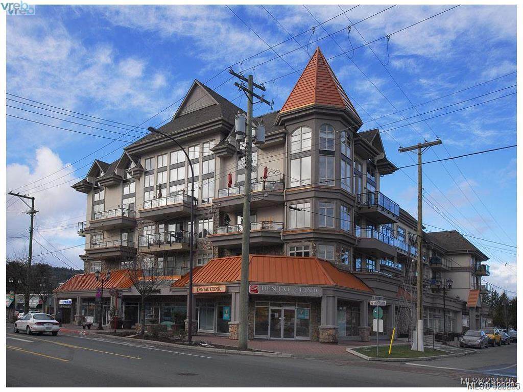 866 Goldstream Ave - Photo 1
