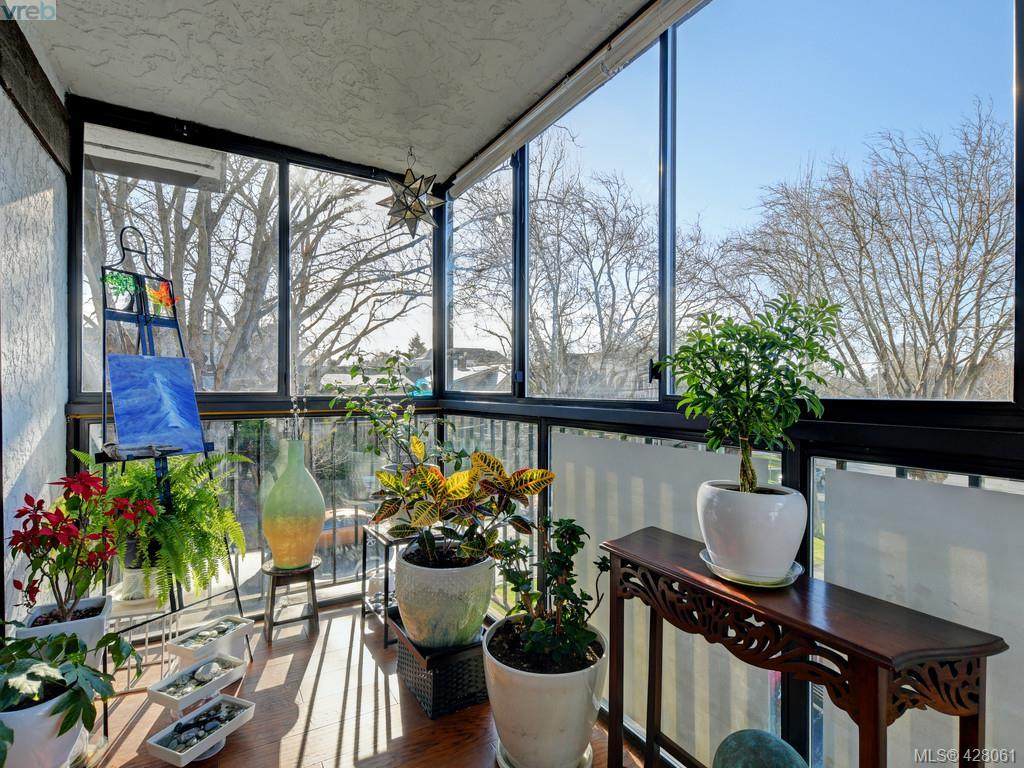 1101 Hilda St - Photo 1