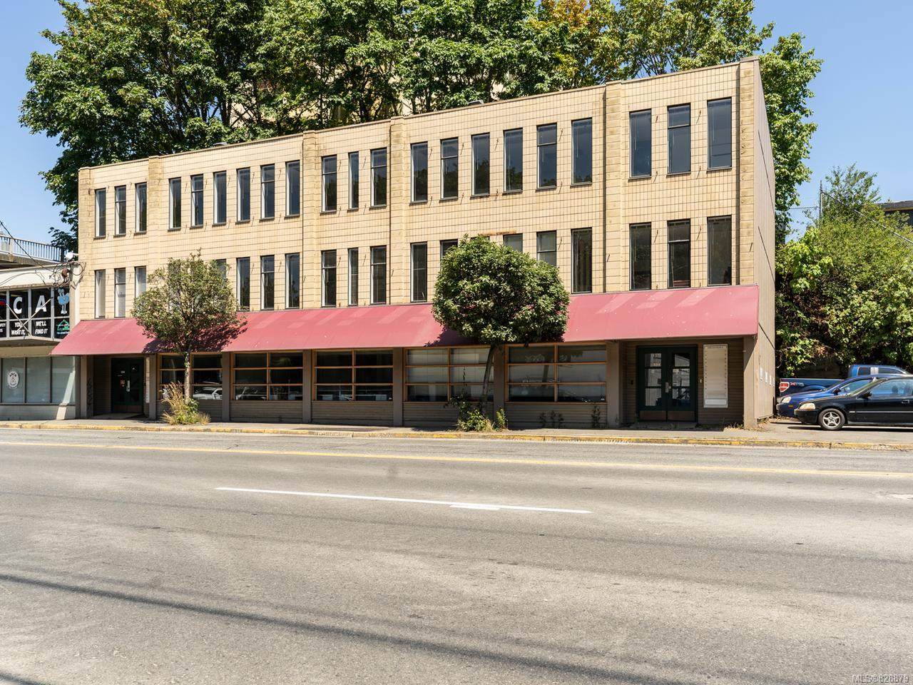 324 Terminal Ave - Photo 1