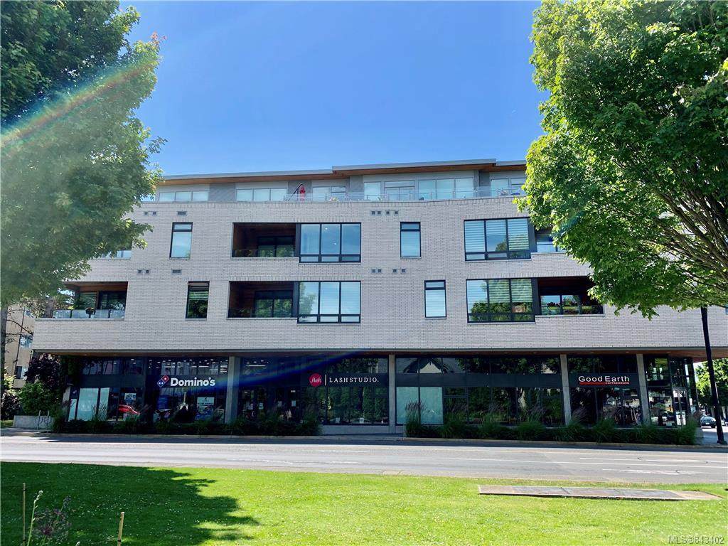 1969 Oak Bay Ave - Photo 1