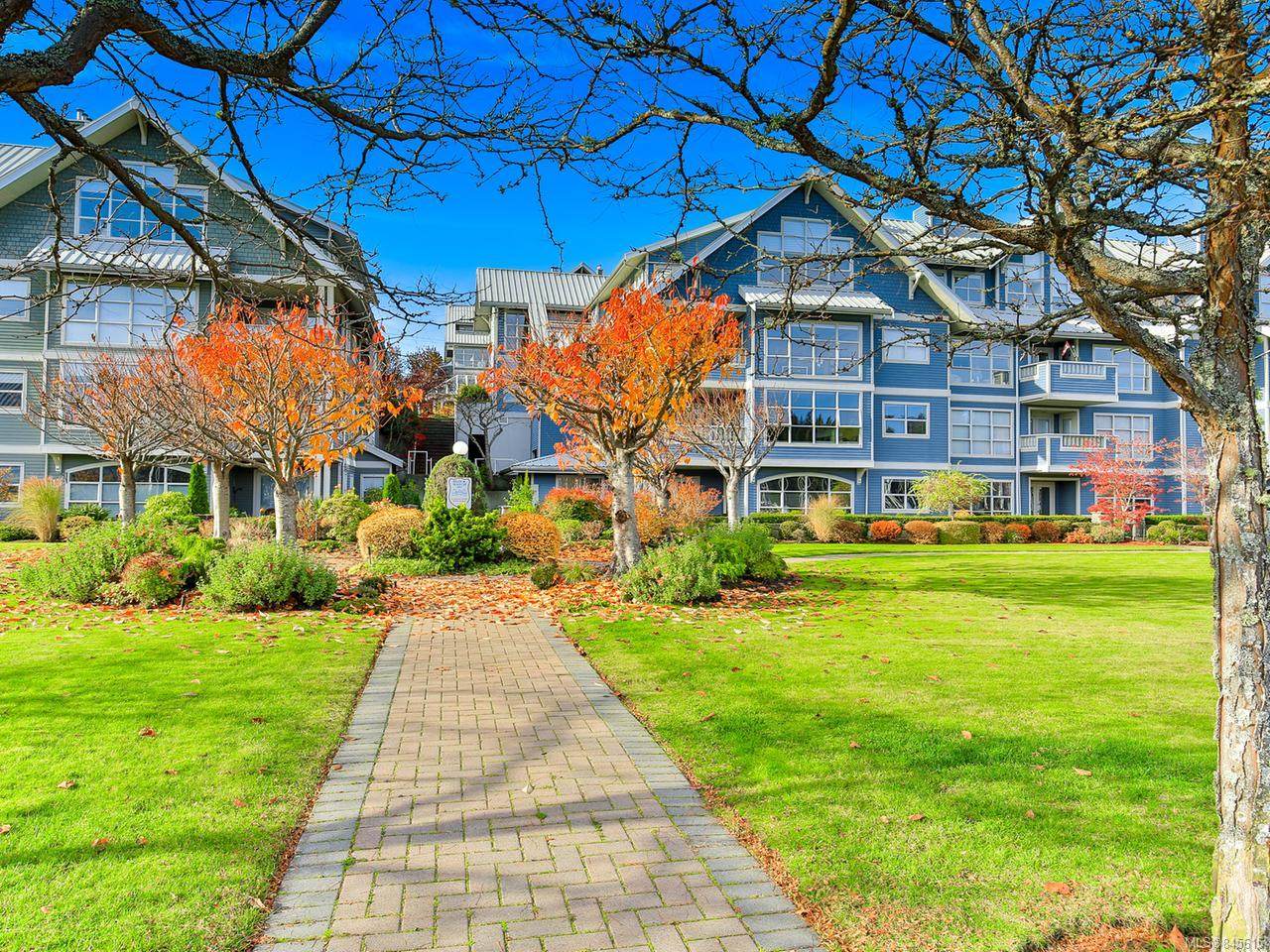 550 Blue Girl Way - Photo 1