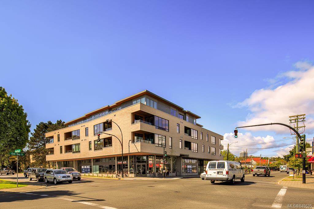 1969 Oak Bay Ave - Photo 1