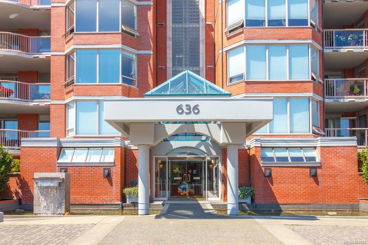 636 Montreal St - Photo 1