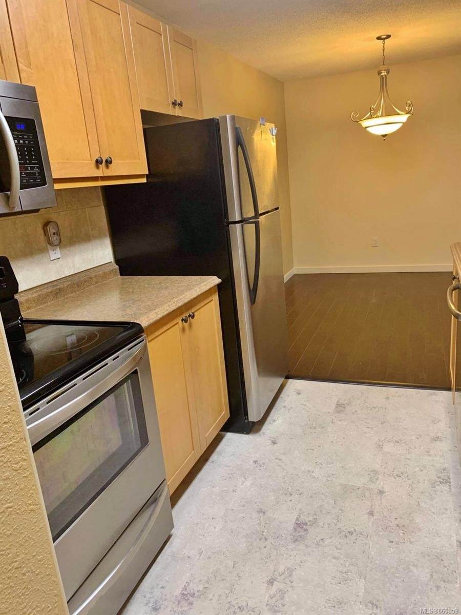 1600 Dufferin Cres - Photo 1