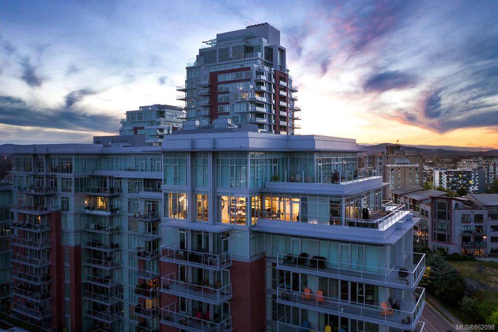 100 Saghalie Rd - Photo 1