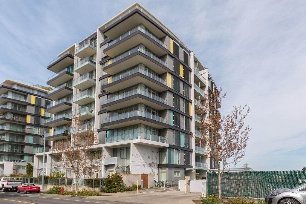 373 Tyee Rd - Photo 1