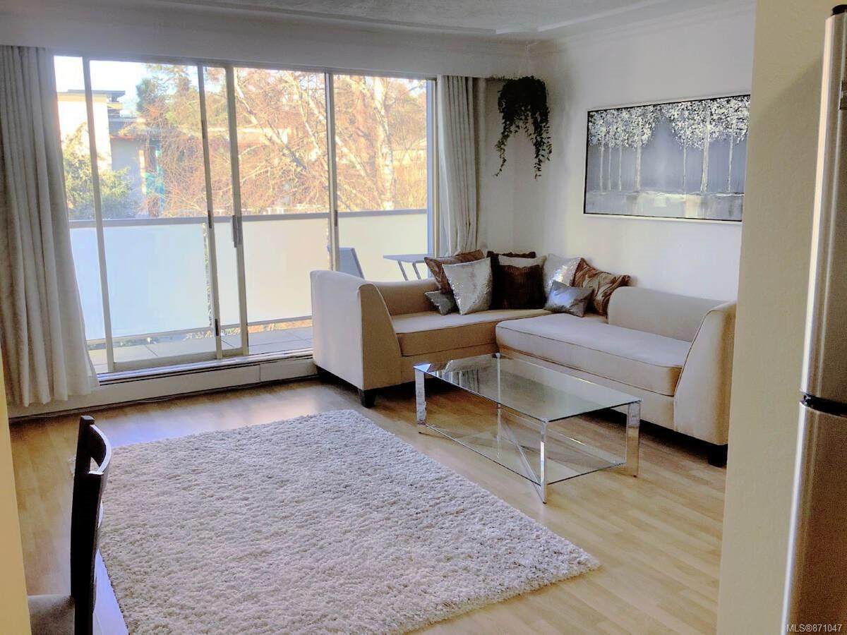 1025 Inverness Rd - Photo 1