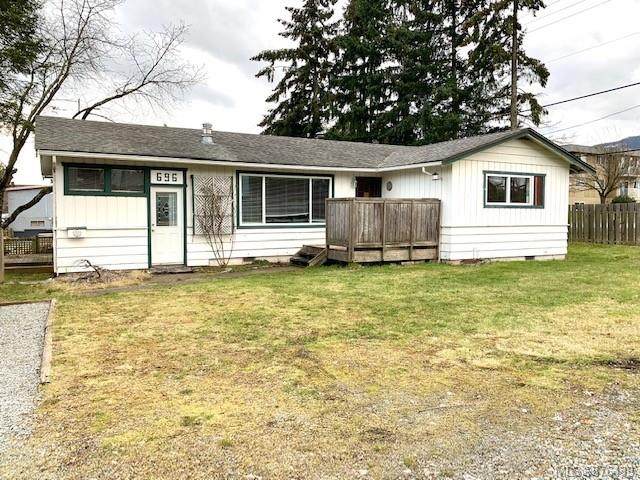 696 First St - Photo 1