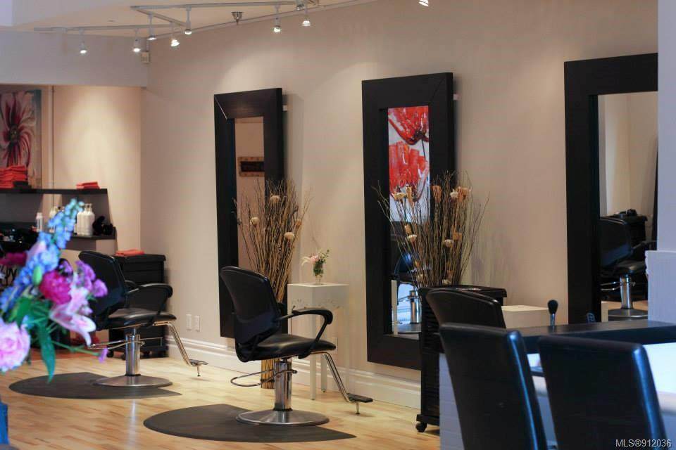 1619 Store St - Photo 1