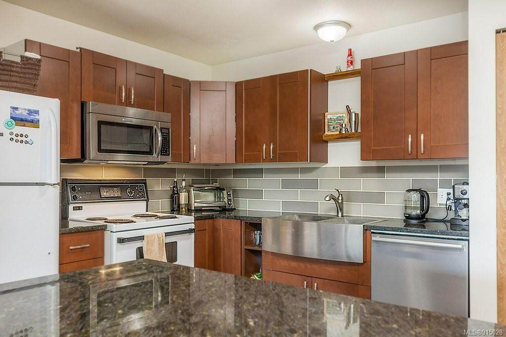 3185 Barons Rd - Photo 1