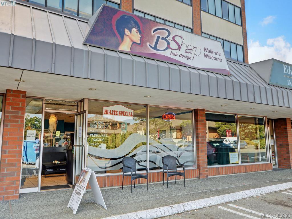 3960 Quadra St - Photo 1