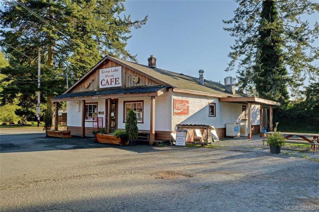 7875 West Coast Rd - Photo 1