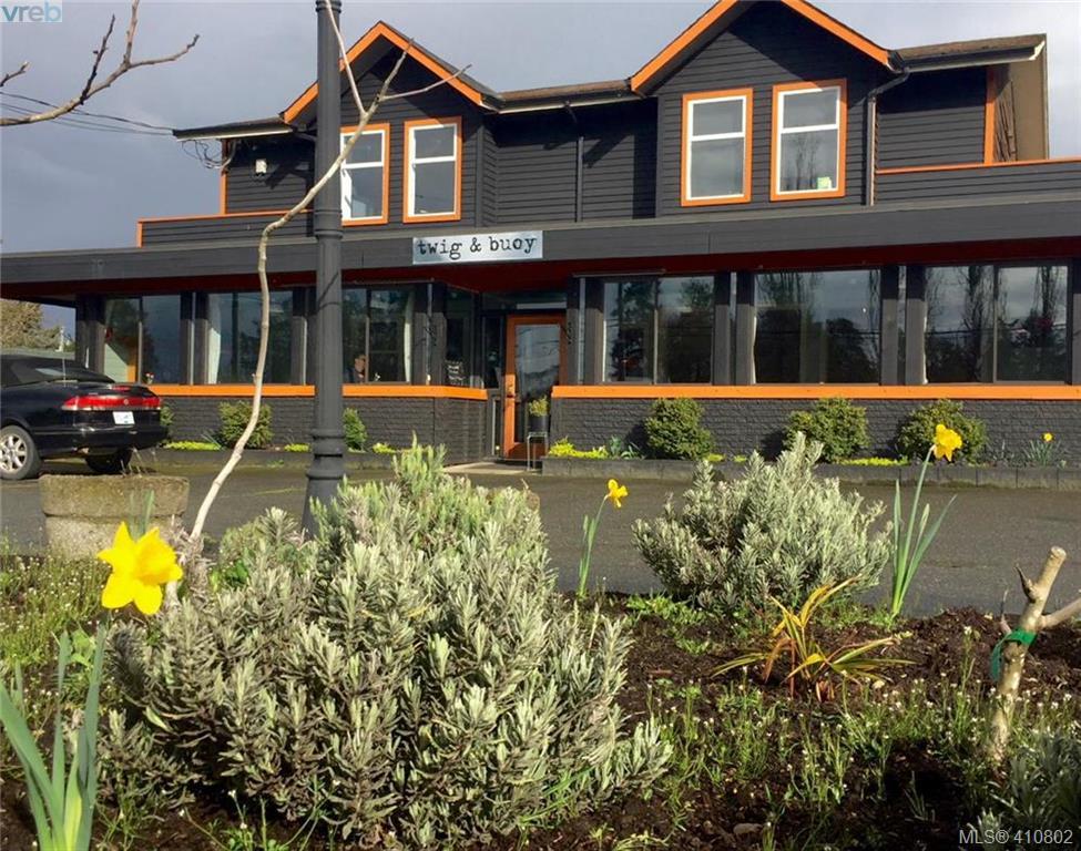 321 Fernwood Rd - Photo 1