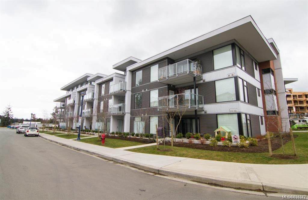 950 Whirlaway Cres - Photo 1