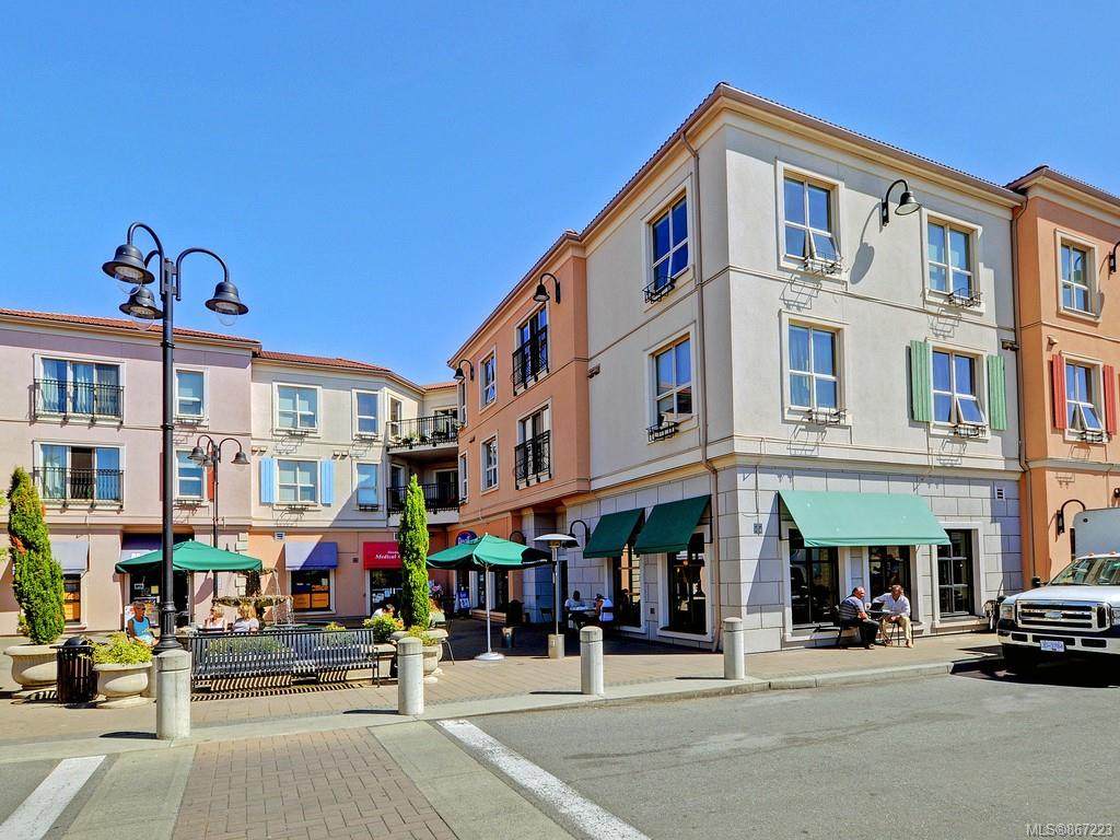 1642 Mckenzie Ave - Photo 1