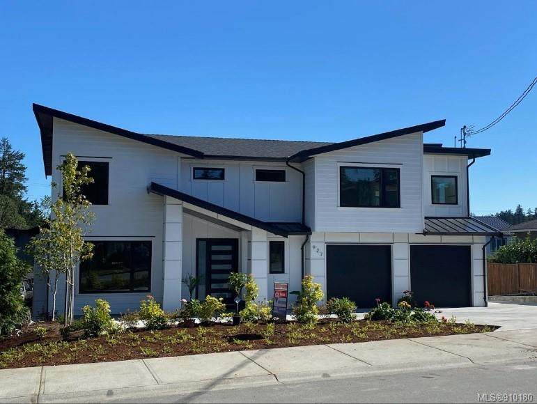 927 Beckwith Ave - Photo 1