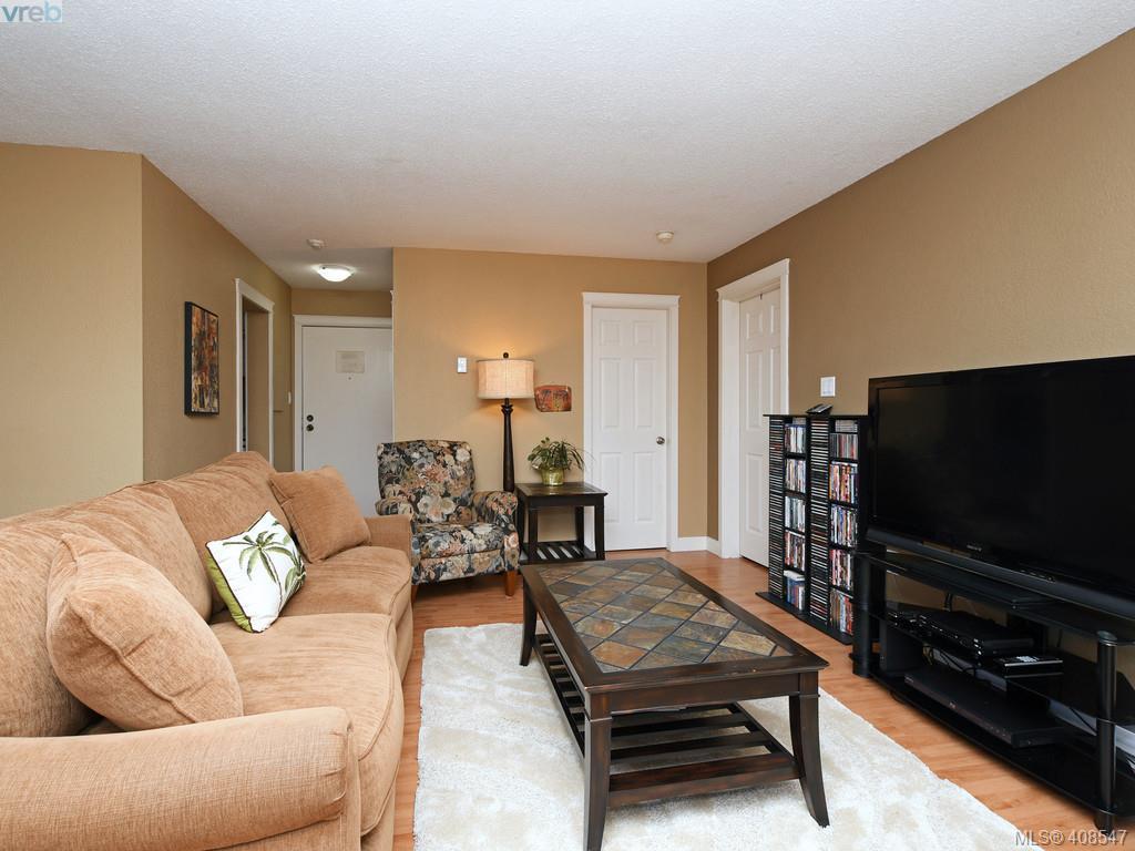 73 Gorge Rd - Photo 1