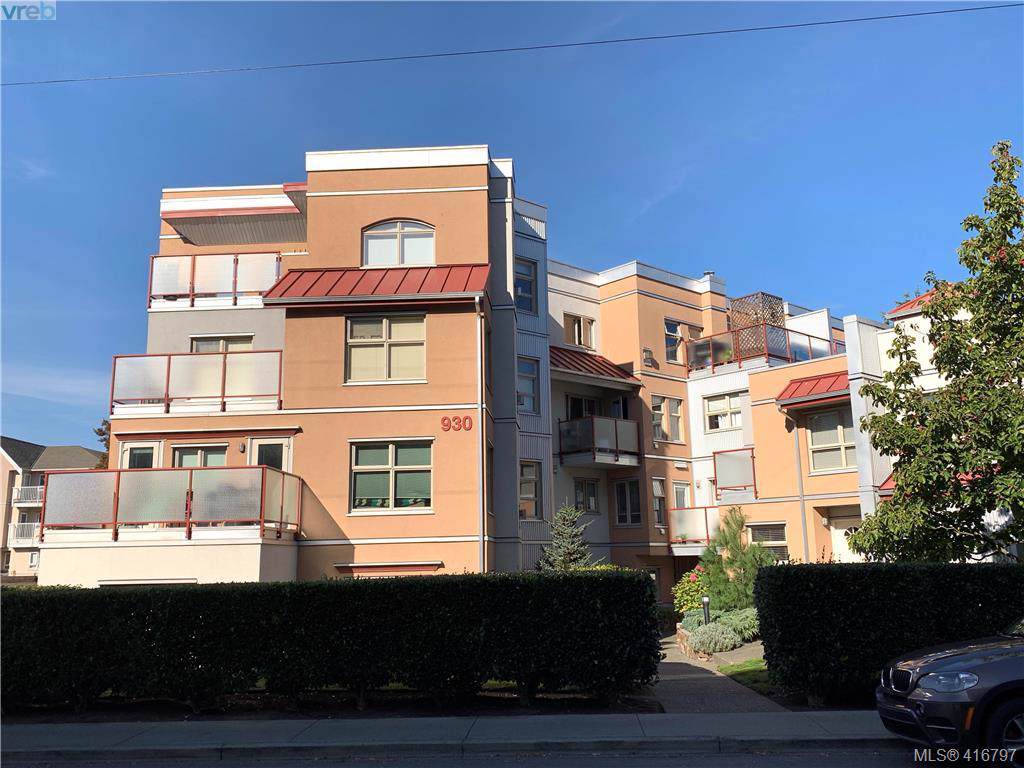 930 North Park St - Photo 1