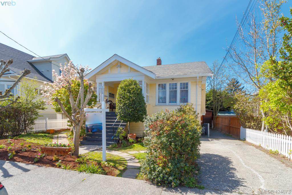 1528 Foul Bay Rd - Photo 1 1528 Foul Bay Rd - Photo 1