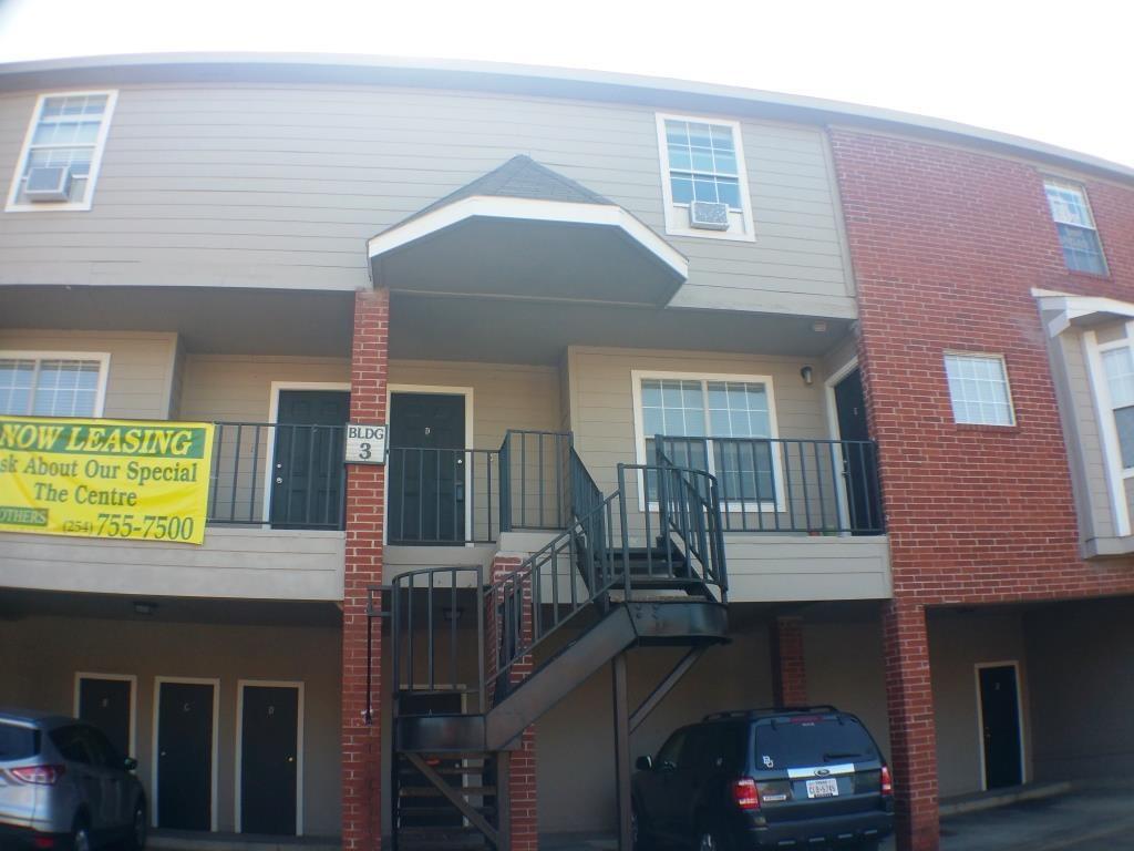 600 Bagby Ave - Photo 1