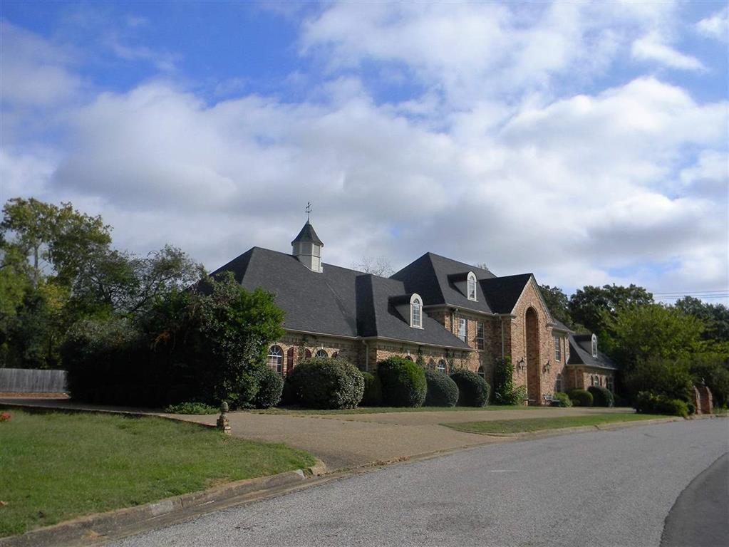400 Fairway Road - Photo 1