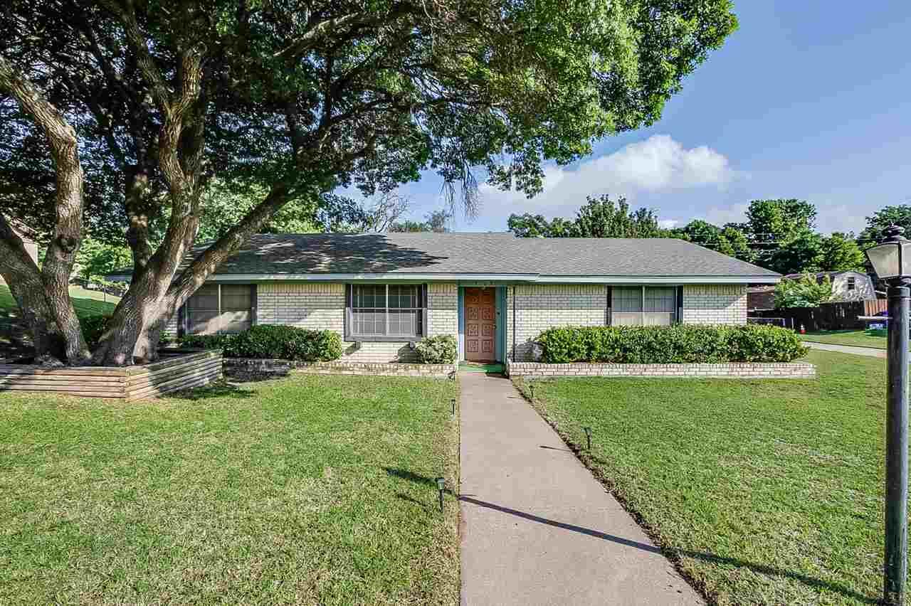 7109 Harvey Dr - Photo 1