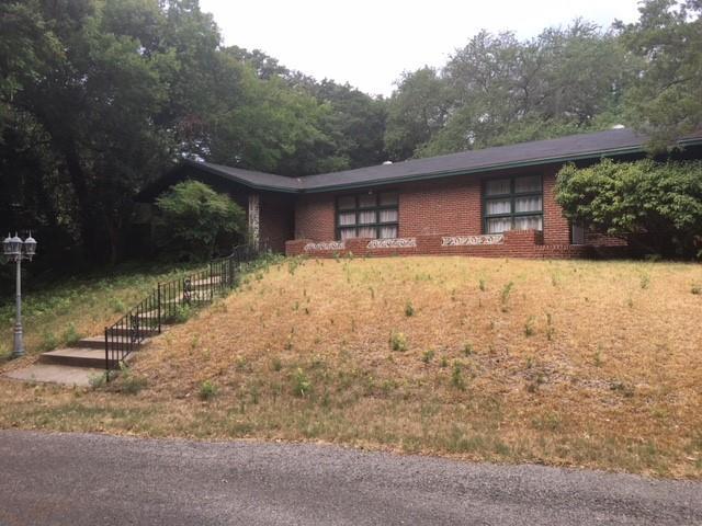 2908 43rd Street - Photo 1