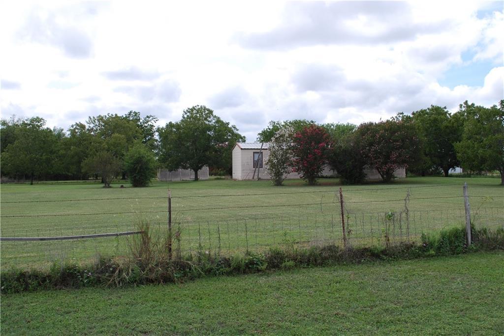 677 Ross Road - Photo 1