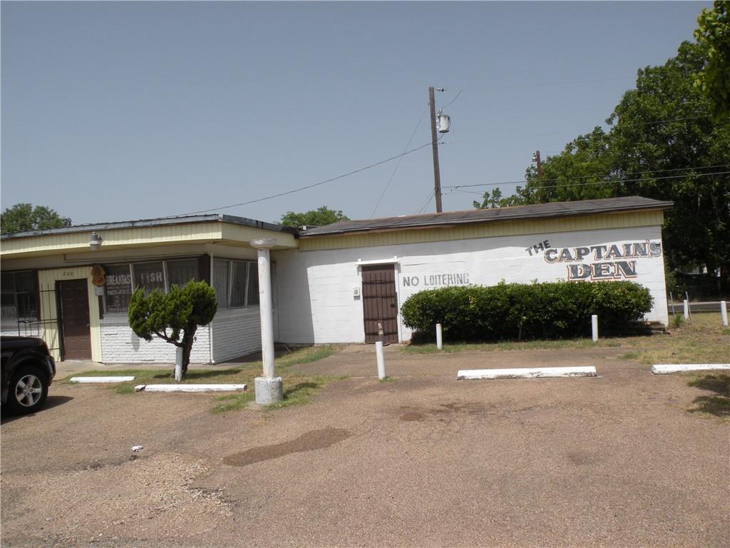 200-202 Hillsboro Drive - Photo 1