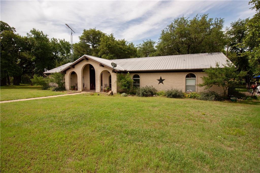 1440 Higginbotham Lane - Photo 1