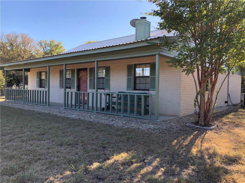 811 Oak Grove Loop - Photo 1